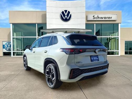 2026 Volkswagen Tiguan 2.0T SEL R-Line 4MOTION