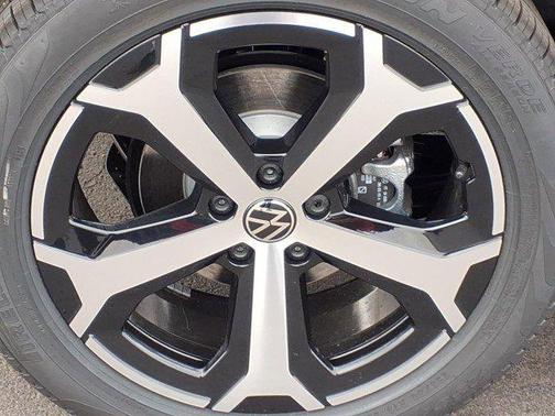 2026 Volkswagen Tiguan 2.0T SE 4MOTION