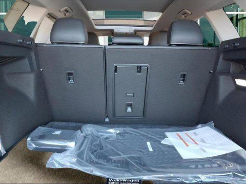 2025 Volkswagen Taos 1.5T SEL