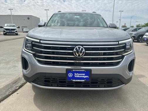 2025 Volkswagen Atlas 2.0T SE w/Technology 4MOTION