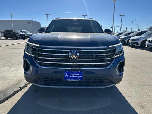 2025 Volkswagen Atlas 2.0T SE