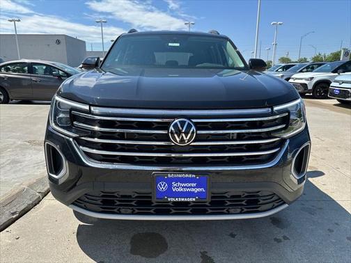 2025 Volkswagen Atlas 2.0T SE