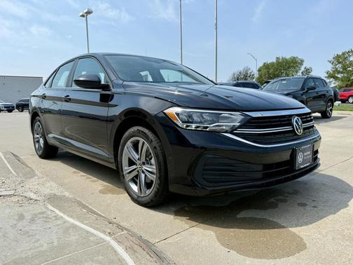 2023 Volkswagen Jetta 1.5T SE