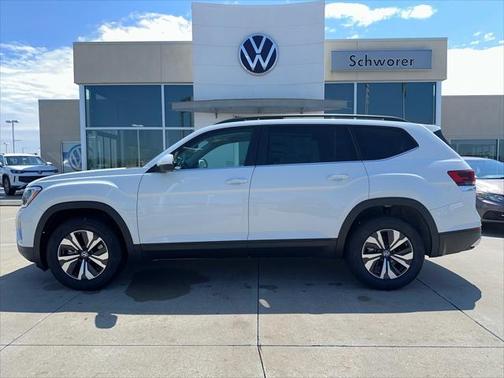 2025 Volkswagen Atlas 2.0T SE
