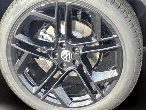 2026 Volkswagen Tiguan 2.0T SE R-Line Black 4MOTION