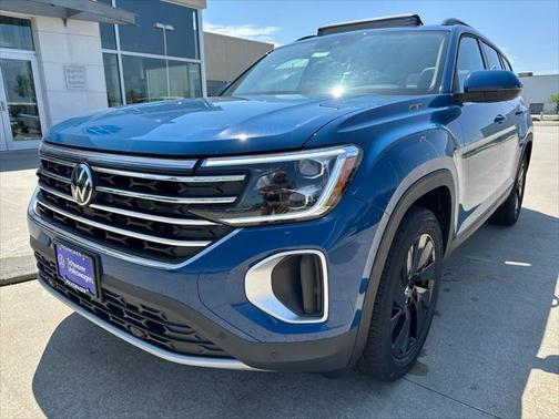 2025 Volkswagen Atlas 2.0T SE w/Technology 4MOTION