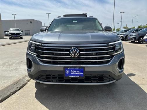 2025 Volkswagen Atlas 2.0T SE w/Technology 4MOTION