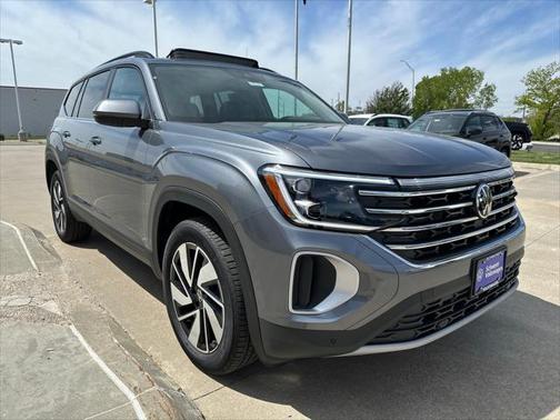 2025 Volkswagen Atlas 2.0T SE w/Technology 4MOTION