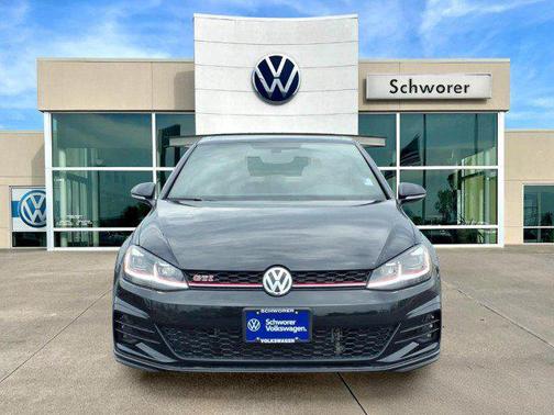 Deep Black Pearl 2019 Volkswagen Golf GTI 2.0T S 4-Door