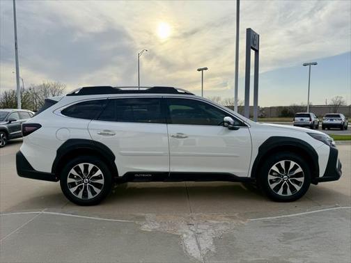 2024 Subaru Outback Touring XT