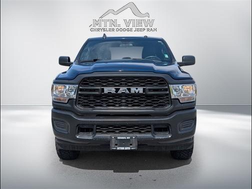 2021 RAM 2500 Tradesman Crew Cab 4x4 64' Box