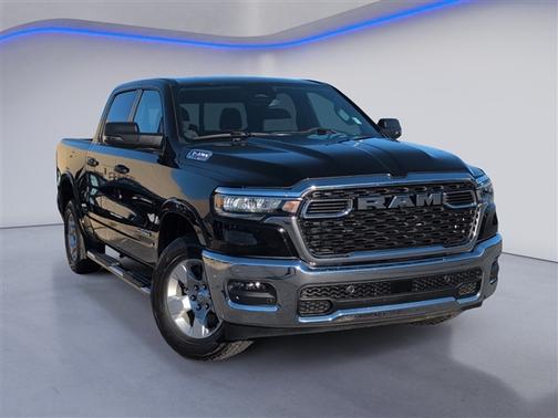 2025 RAM 1500 Big Horn Crew Cab 4x4 57' Box