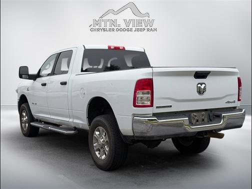 2024 RAM 2500 Big Horn Crew Cab 4x4 64' Box