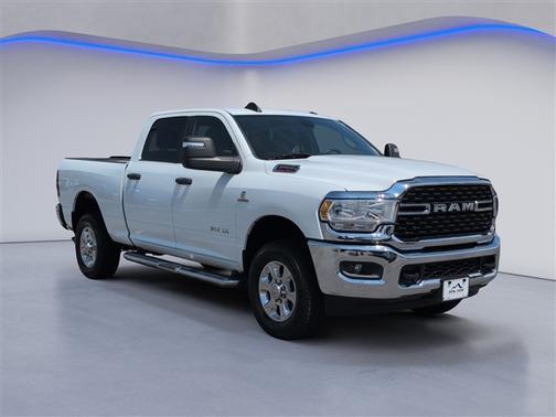 2024 RAM 2500 Big Horn Crew Cab 4x4 64' Box