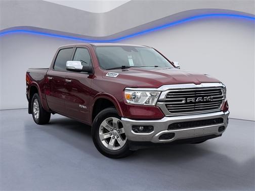 2022 RAM 1500 Laramie Crew Cab 4x4 57' Box