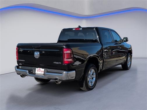 2024 RAM 1500 Laramie Crew Cab 4x4 57' Box