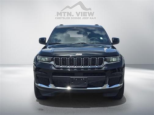 2024 Jeep Grand Cherokee L Laredo 4x4