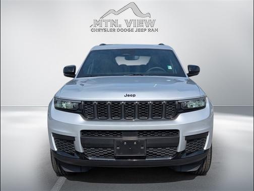 2024 Jeep Grand Cherokee L Altitude 4x4