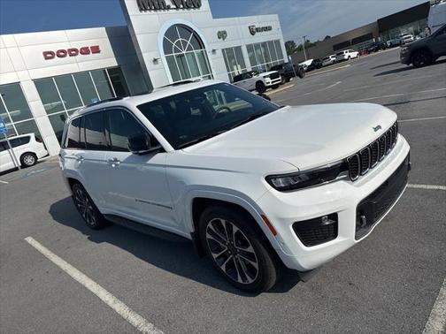 2022 Jeep Grand Cherokee Overland 4x4