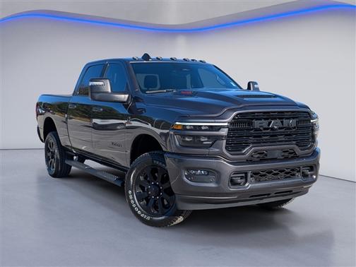 2025 RAM 2500 Laramie Crew Cab 4x4 64' Box