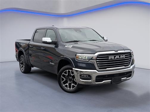 2025 RAM 1500 Laramie Crew Cab 4x4 57' Box