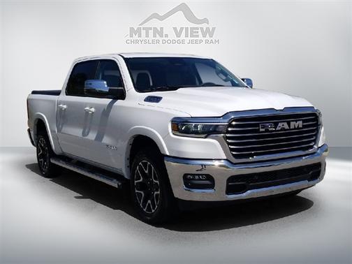 2025 RAM 1500 Laramie Crew Cab 4x4 57' Box