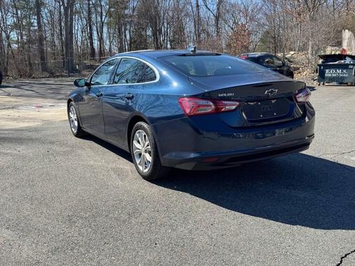 Northsky Blue Metallic 2019 Chevrolet Malibu LT