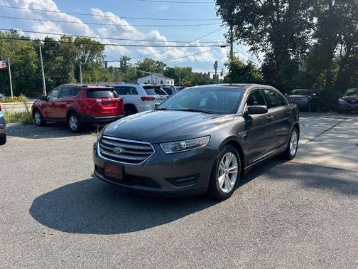 2016 Ford Taurus SEL