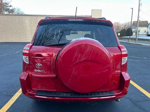 2011 Toyota RAV4 Base