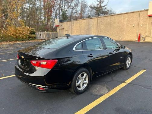 2016 Chevrolet Malibu LS
