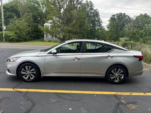 2020 Nissan Altima S FWD