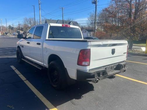 2017 RAM 1500 Tradesman/Express