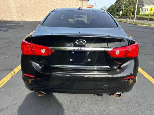 2014 INFINITI Q50 Premium