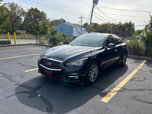 2014 INFINITI Q50 Premium