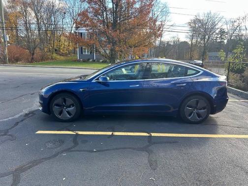 2019 Tesla Model 3 Standard Range Plus