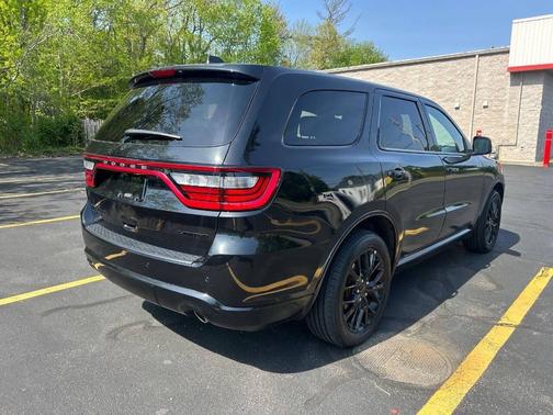 Brilliant Black Crystal Pearlcoat 2016 Dodge Durango Limited