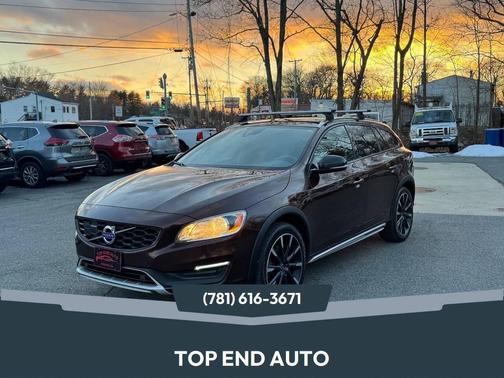 2018 Volvo V60 Cross Country T5