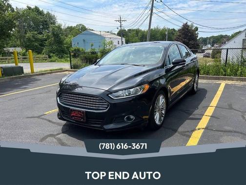 Tuxedo Black 2015 Ford Fusion SE