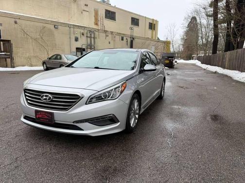 2015 Hyundai SONATA Sport