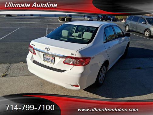 Super White 2011 Toyota Corolla LE