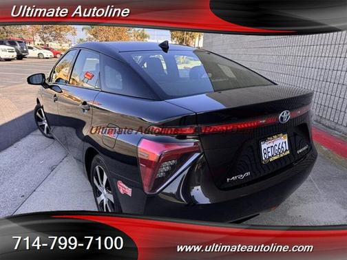 2018 Toyota Mirai Base