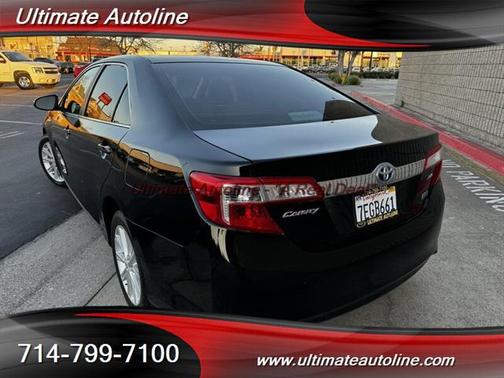 2012 Toyota Camry Hybrid XLE