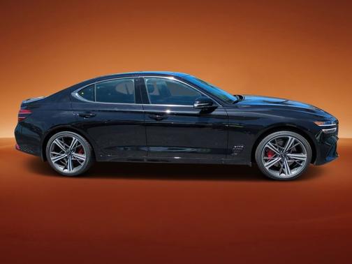 2024 Genesis G70 2.5T