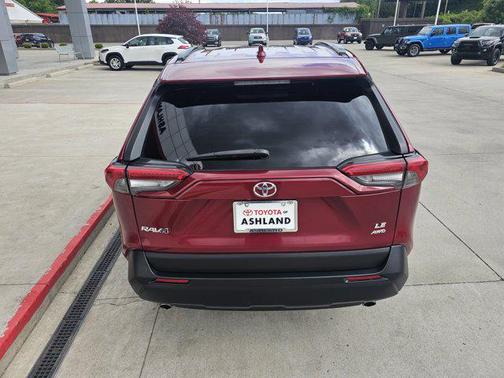 Pearl 2019 Toyota RAV4 LE