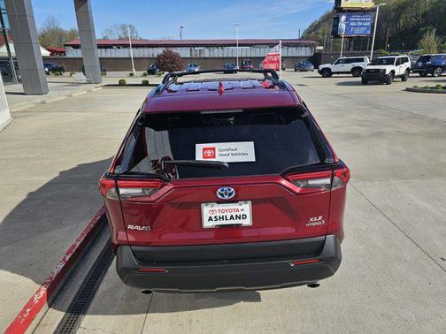 2023 Toyota RAV4 Hybrid XLE