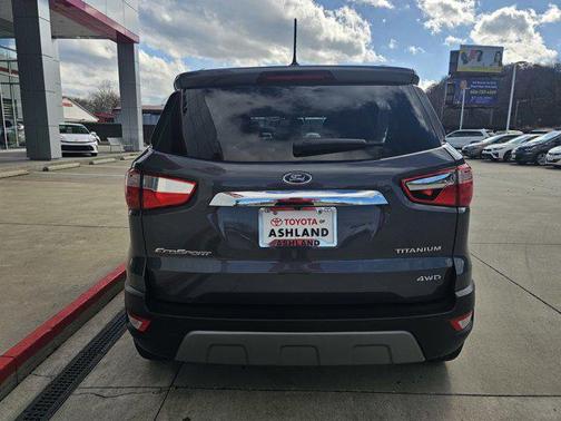 2022 Ford EcoSport Titanium