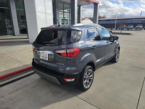 2022 Ford EcoSport Titanium