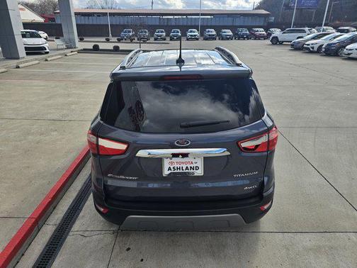 2022 Ford EcoSport Titanium