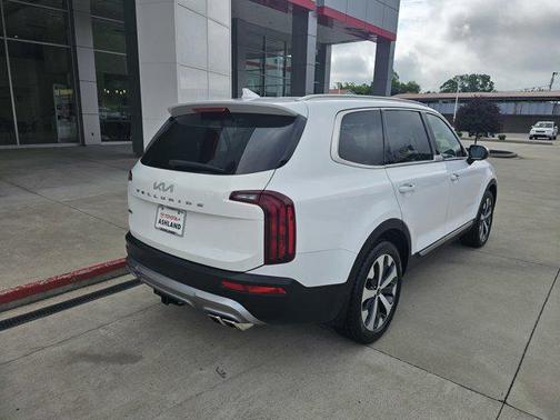 2022 Kia Telluride S