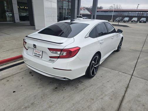 2022 Honda Accord Hybrid Base